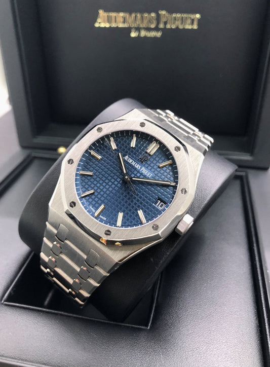 2020 Audemars Piguet Royal Oak Selfwinding 15500ST Watch