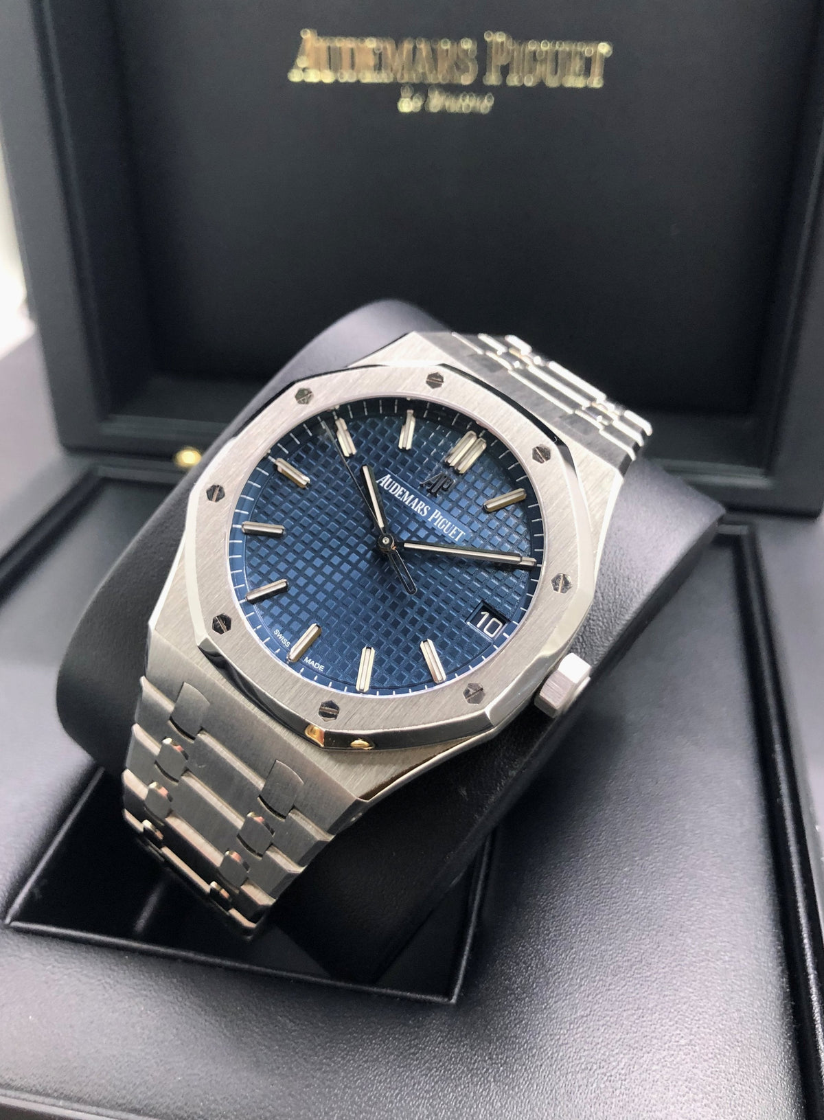 2020 Audemars Piguet Royal Oak Selfwinding 15500ST Watch