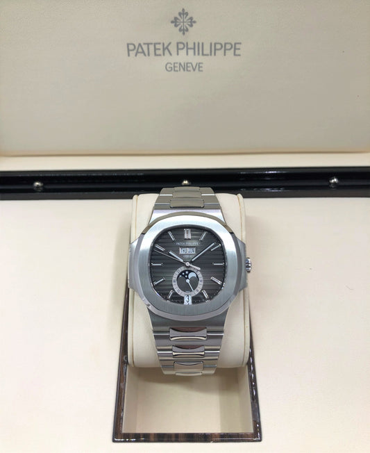 2015 Patek Philippe Nautilus Watch