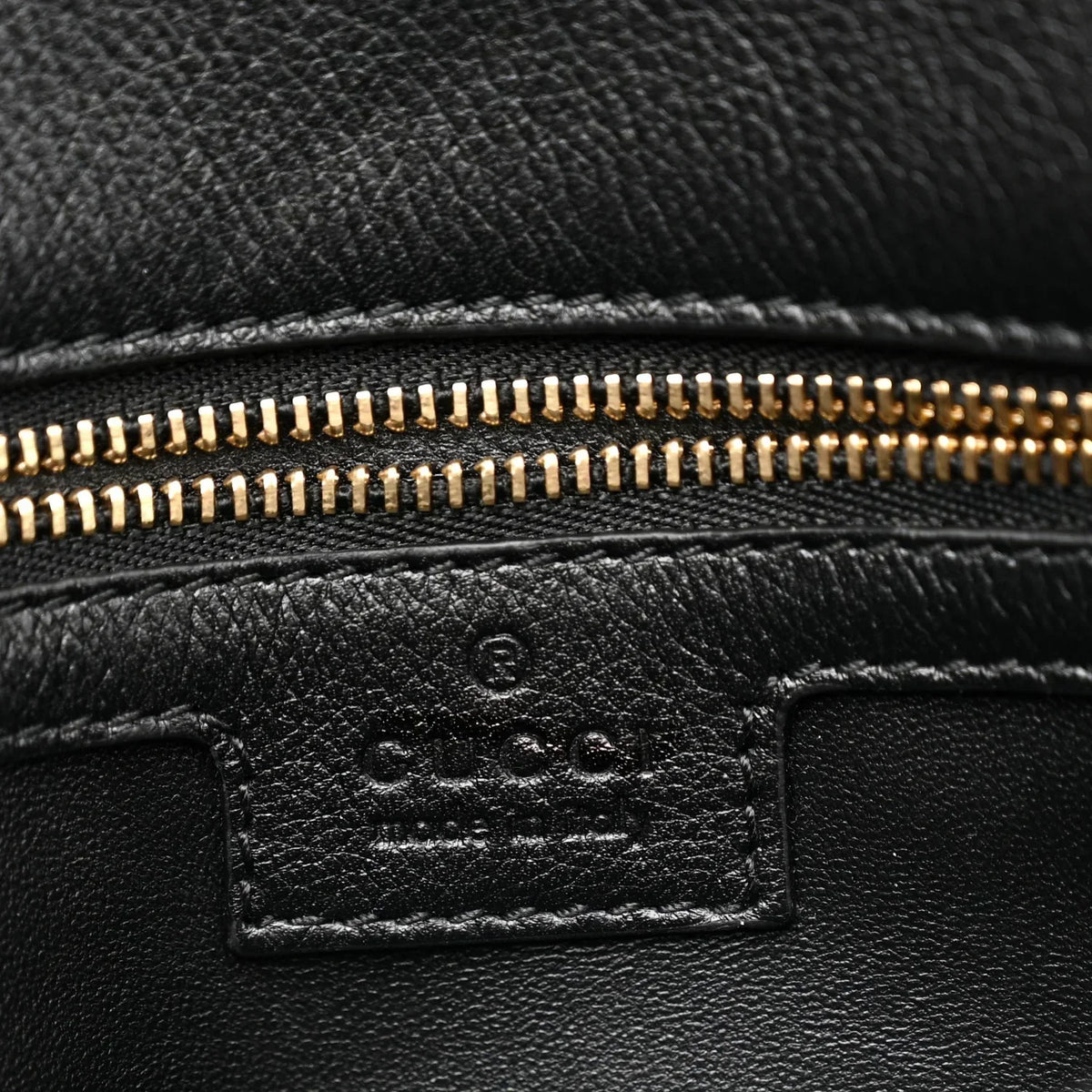 Gucci Blondie Shoulder Bag – Black