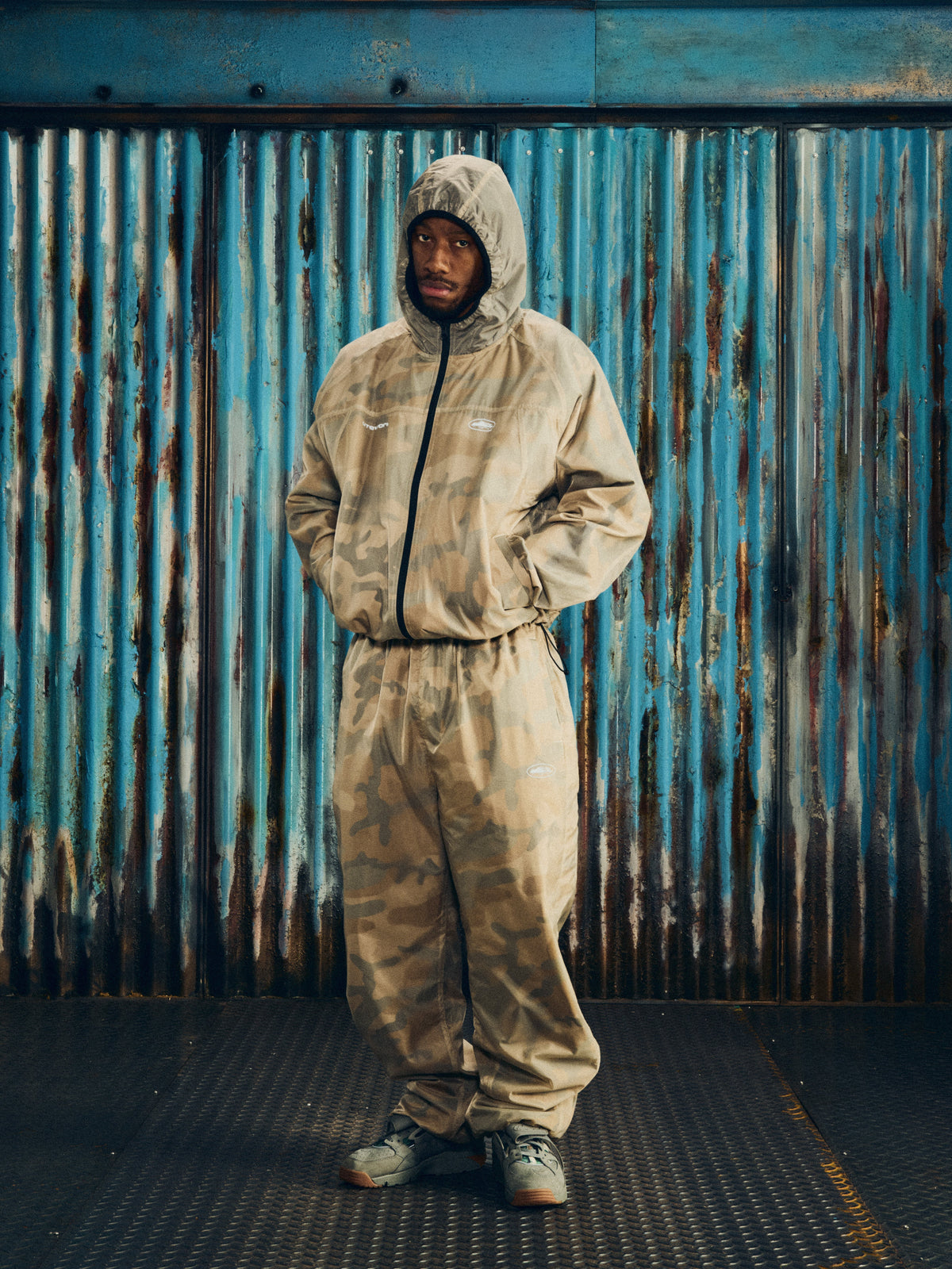 Corteiz Dual-Layer Litework Jacket - Desert Camo