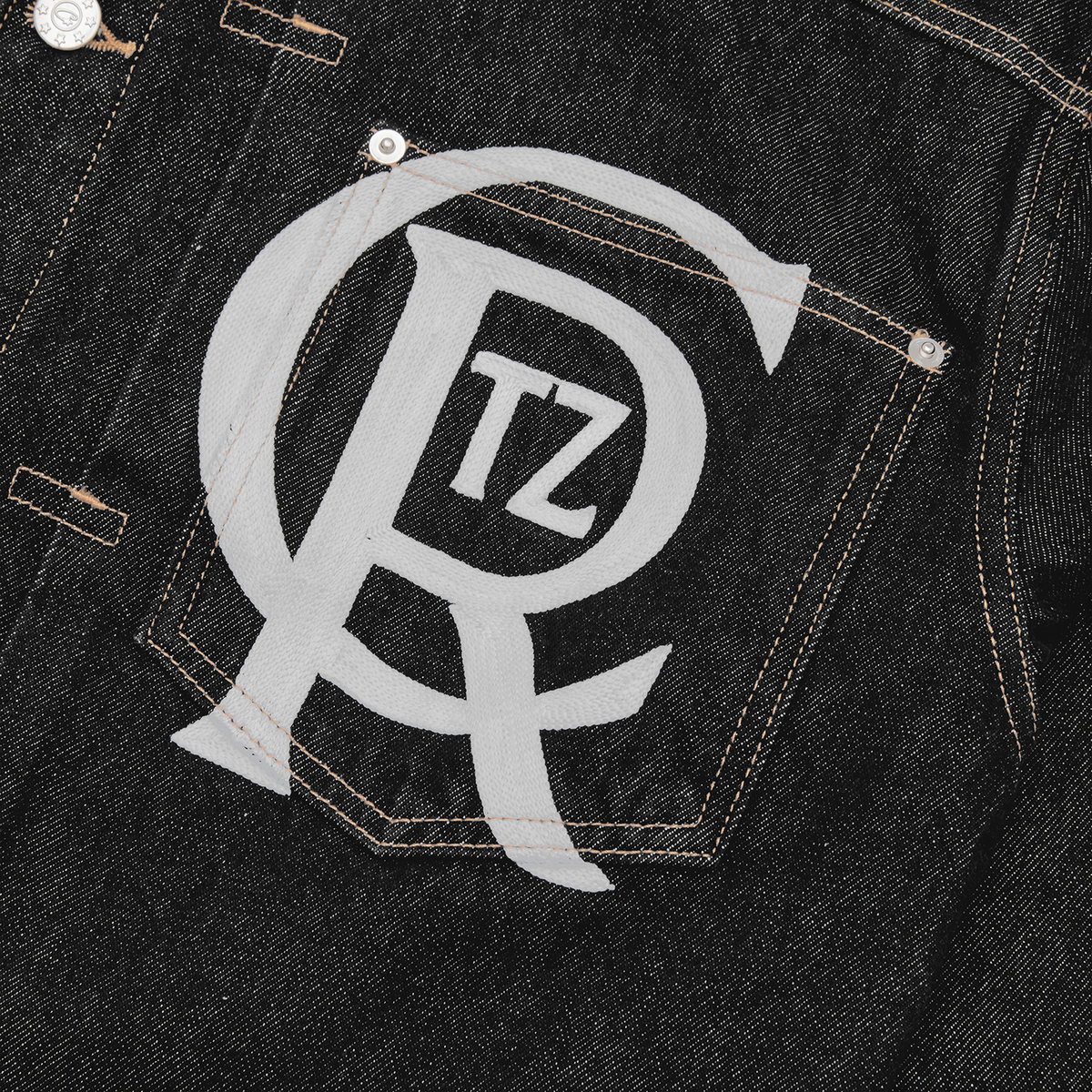 Corteiz Crest Chainstitch Denim Jacket - Washed Black
