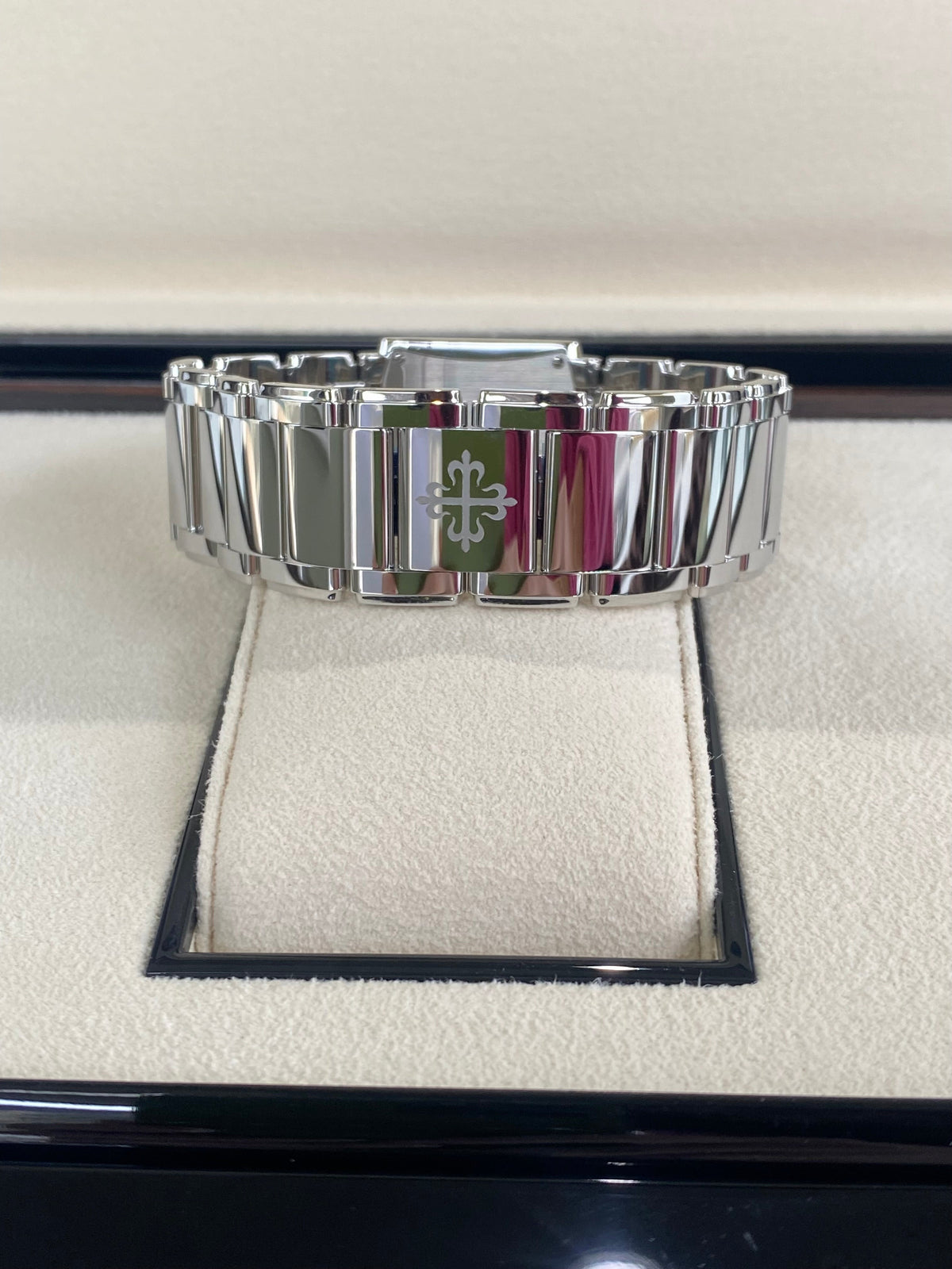 2023 Patek Philippe Twenty ~4 Watch