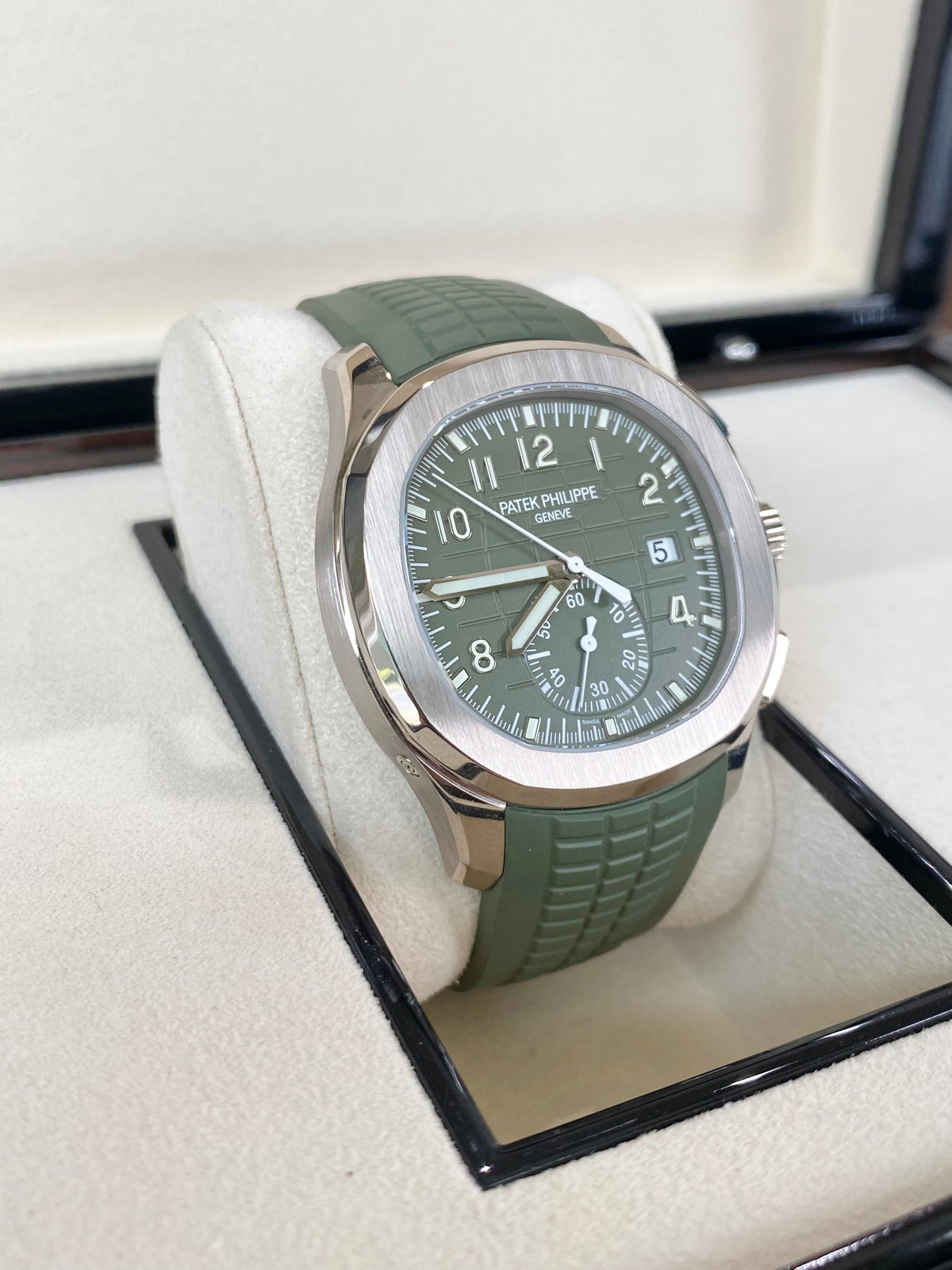 2024 Patek Philippe Aquanaut Self-Winding 5968G-010 Watch