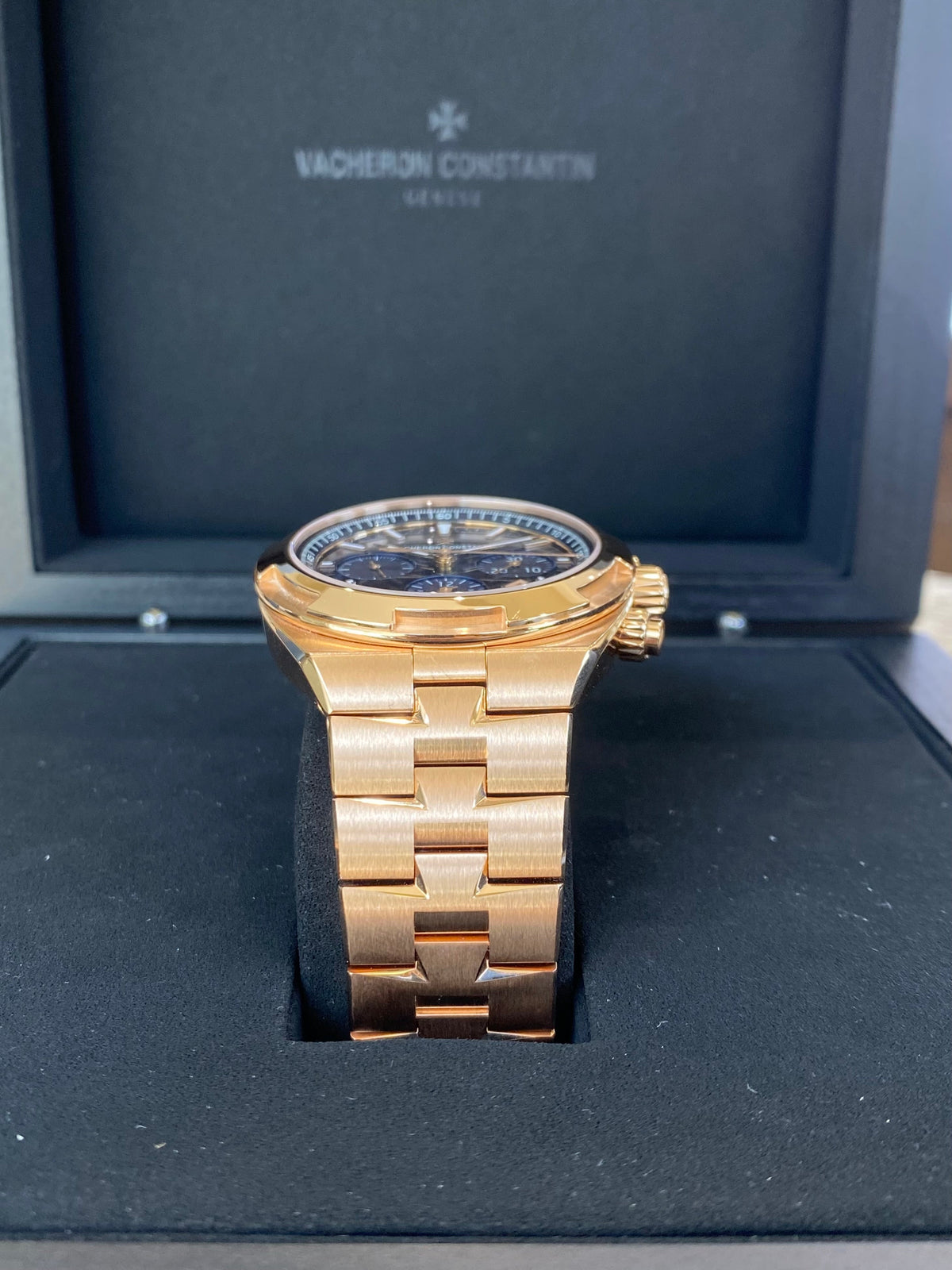 2023 Vacheron Constantin Overseas Chronograph 5500V Watch