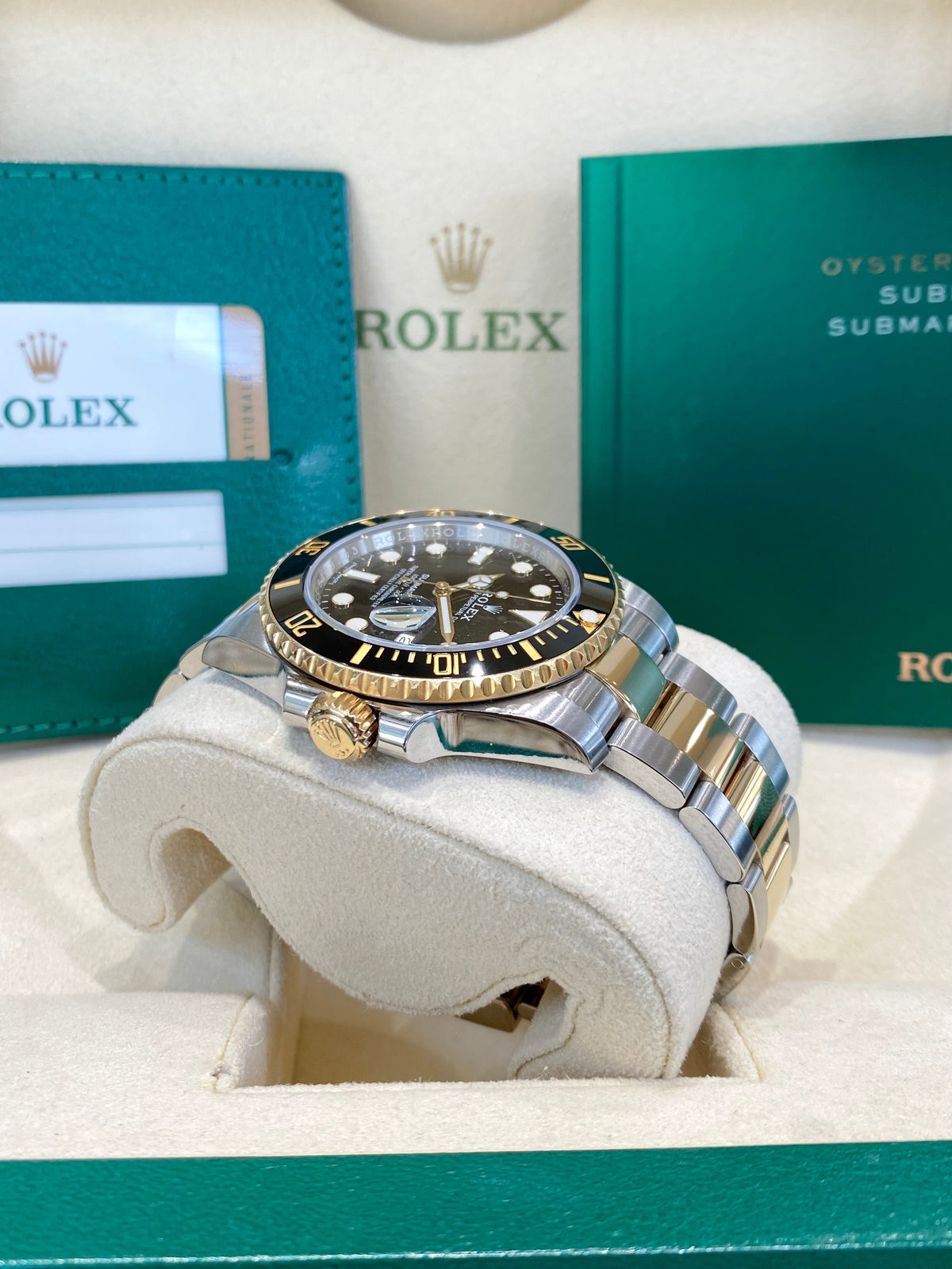 2017 Rolex Submariner 116613LN Watch