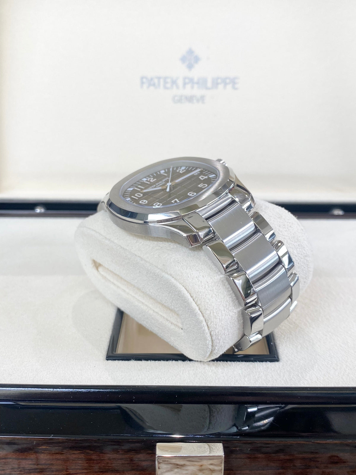 2024 Patek Philippe Aquanaut Self-Winding 5167/1A Watch