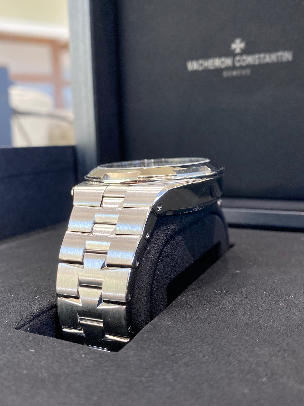 2023 Vacheron Constantin Overseas Chronograph 5500V Watch
