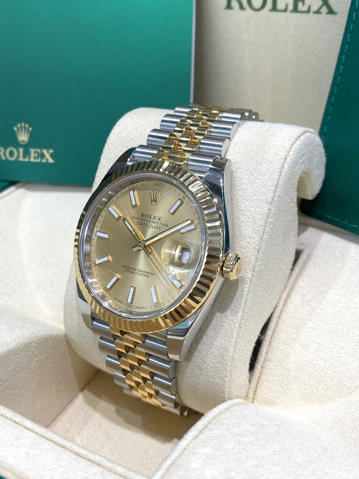 2019 Rolex Datejust 41 126333 Watch