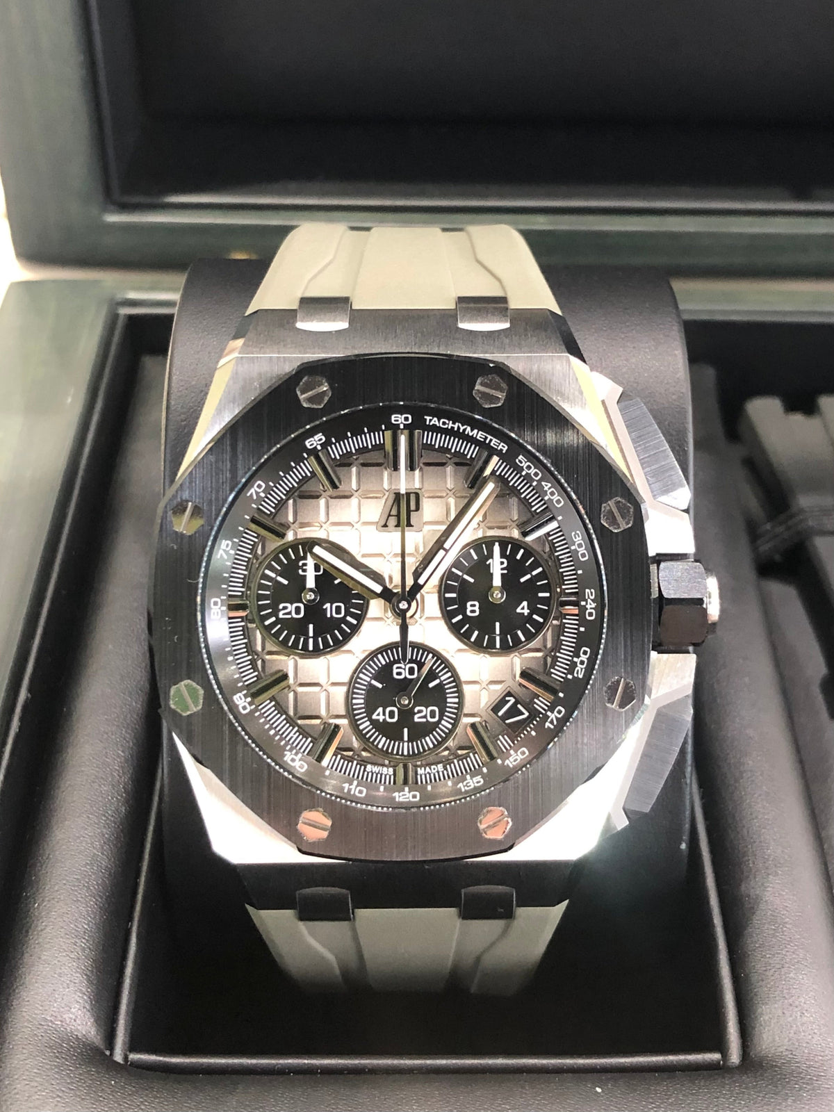 2022 Audemars Piguet Royal Oak Offshore Selfwinding Chronograph 26420SO Watch