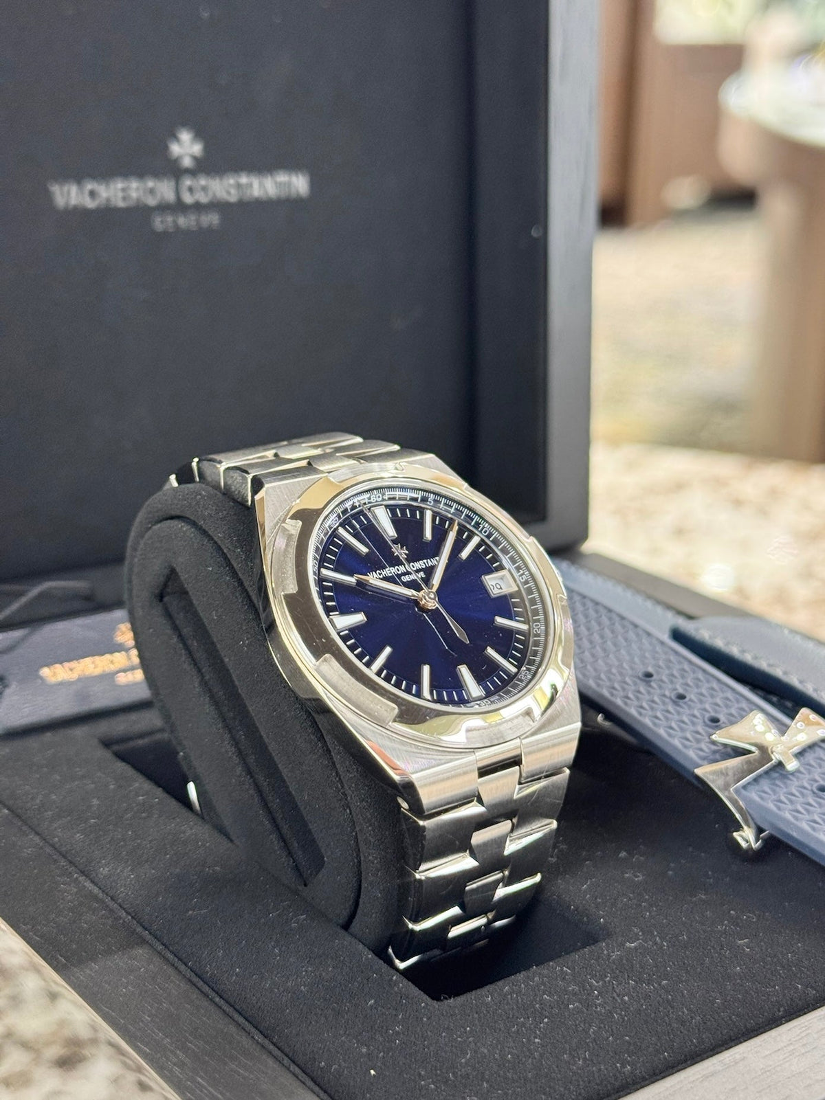 2023 Vacheron Constantin Overseas Automatic 4500V Watch