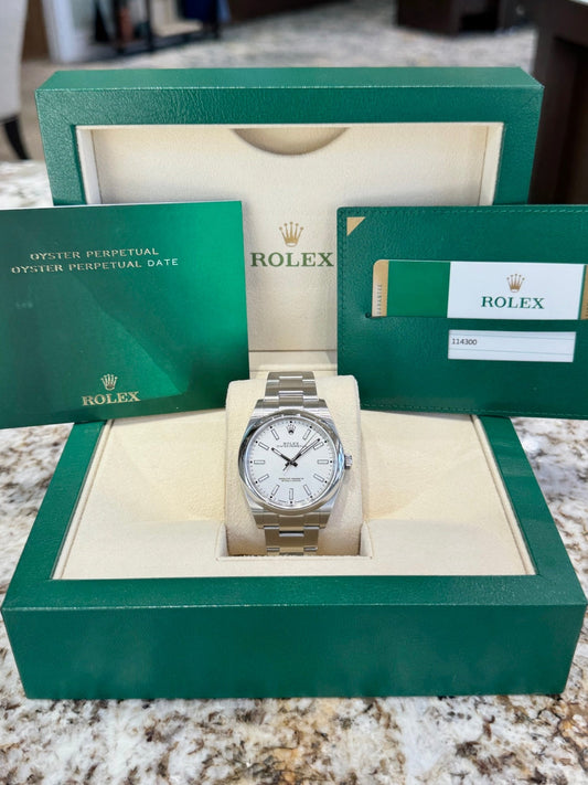 2019 Rolex Oyster Perpetual 39 114300 Watch
