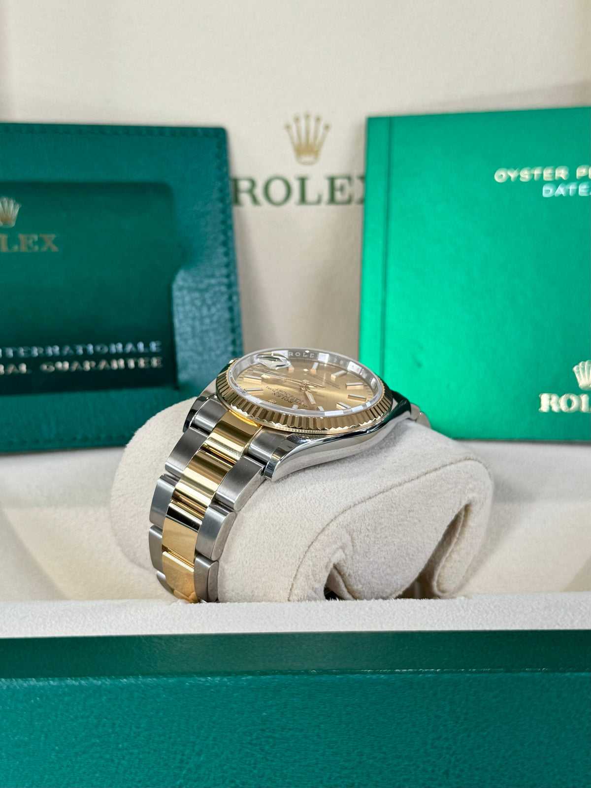 2021 Rolex Datejust 36 126233 Watch