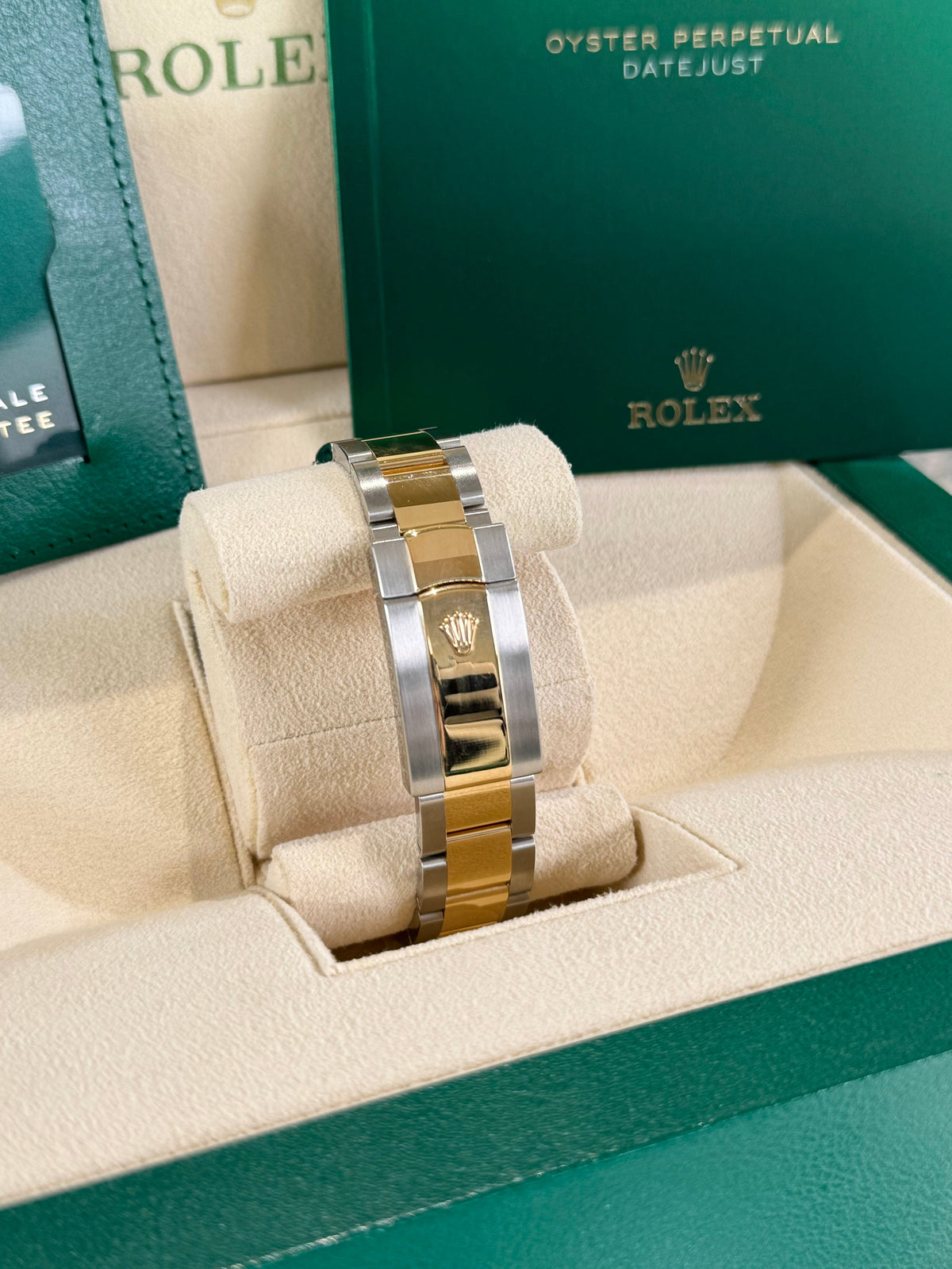 2021 Rolex Datejust 36 126233 Watch