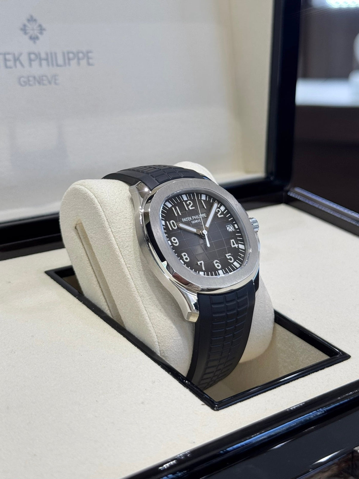 2020 Patek Philippe Aquanaut Self-Winding 5167A-001