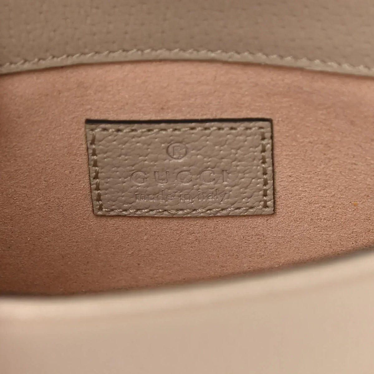 Gucci Canvas Dionysus Shoulder Bag – Beige